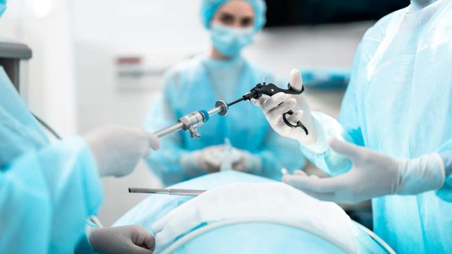 The Benefits and Risks of Keyhole/Minimally Invasive Spine Surgery