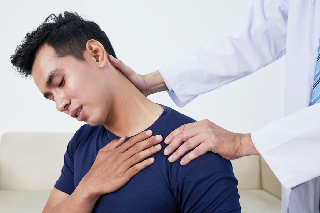 Can Neck Pain Be a Sign of Something Serious?